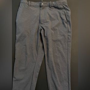 Uniqlo relaxed jogger